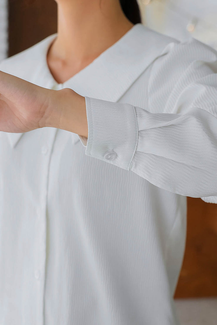 Wide Collared Blouse