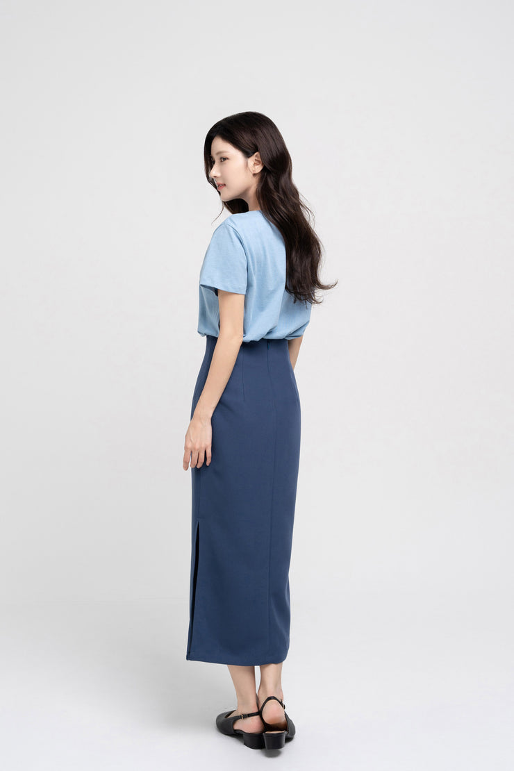 Tucked Long Skirt