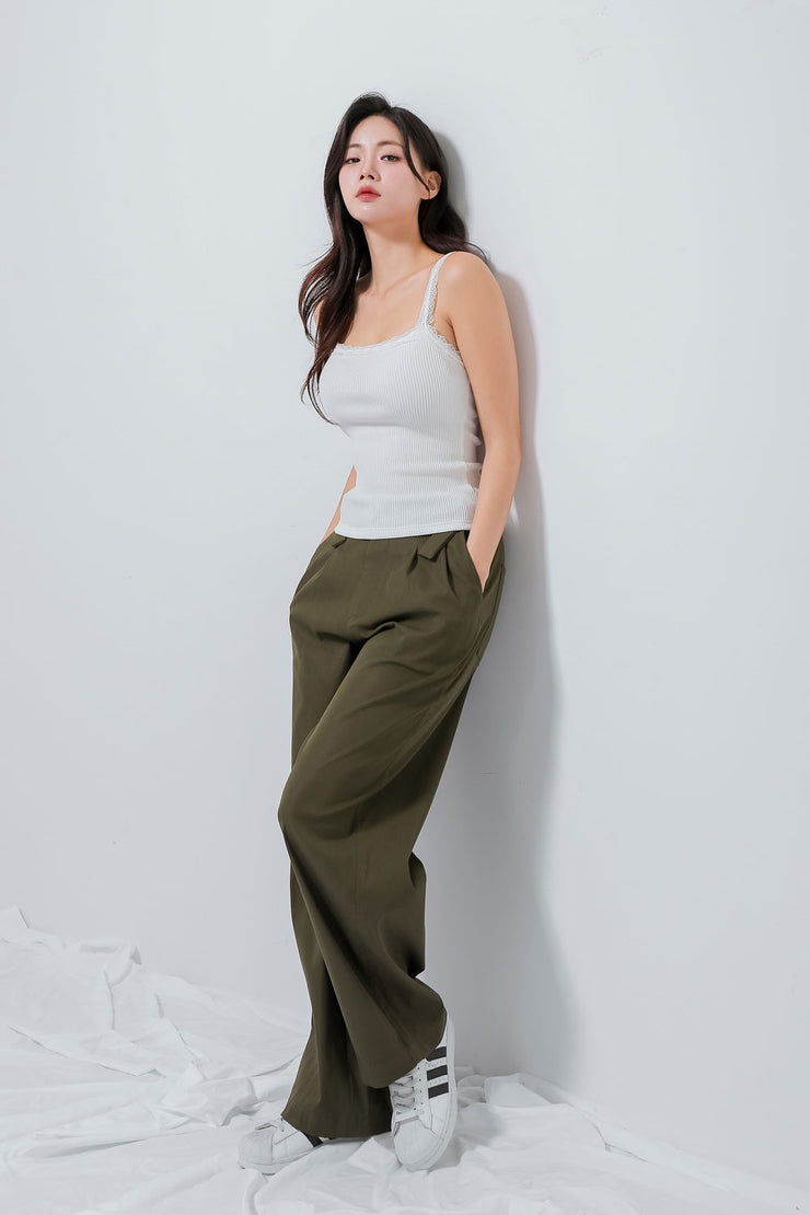 Tucked Trousers